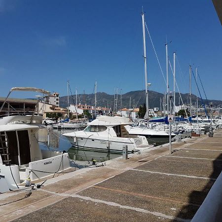 Marina 2 Lägenhet Rosas Exteriör bild